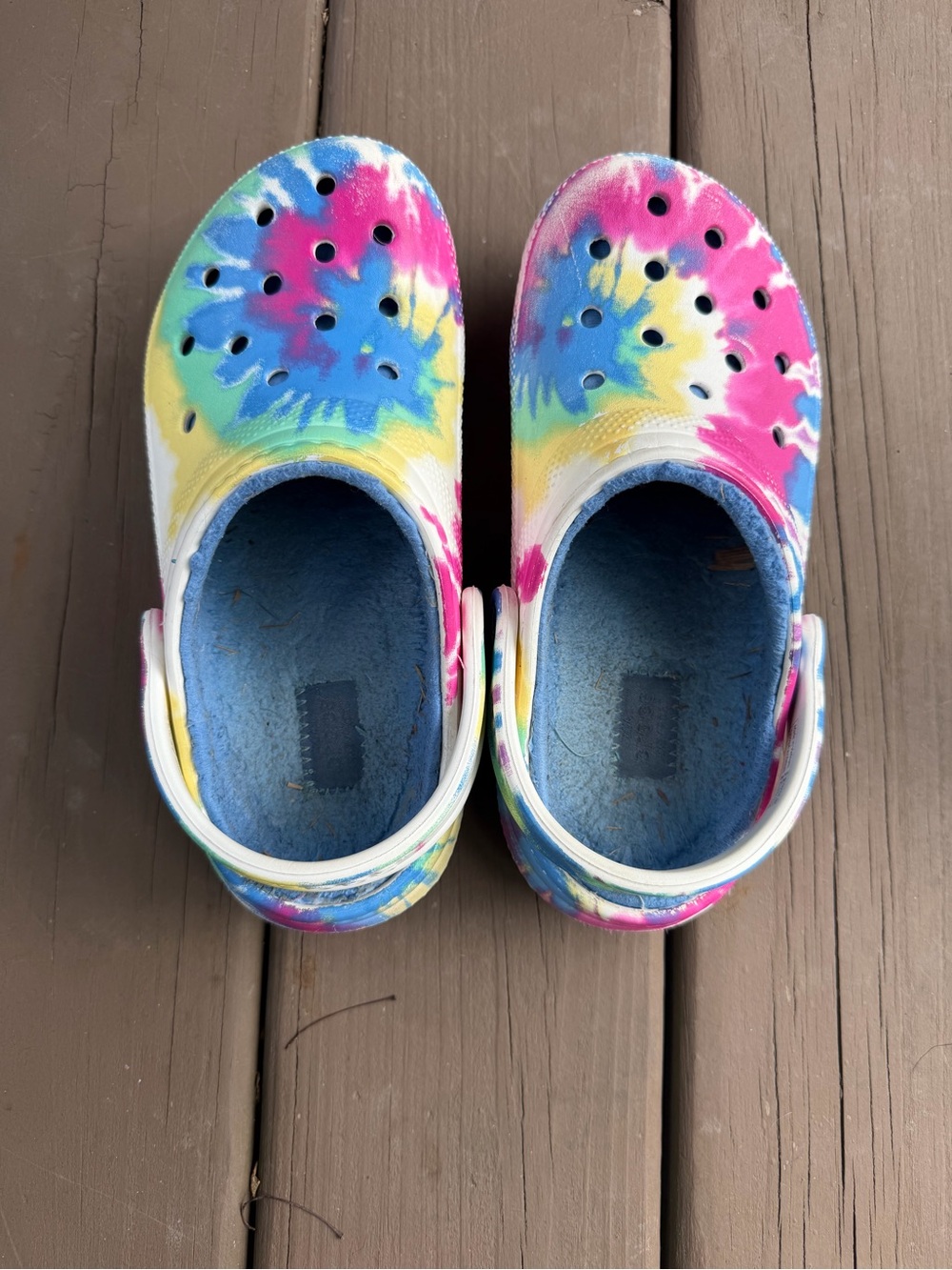 Crocs adult w6 m 4 tie dye with lining